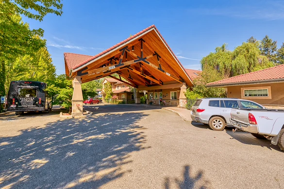 Image of Courtyard at Coeur d'Alene (2)