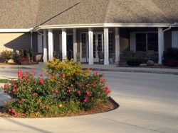 Image of Maple Point Assisted Living Community (1)