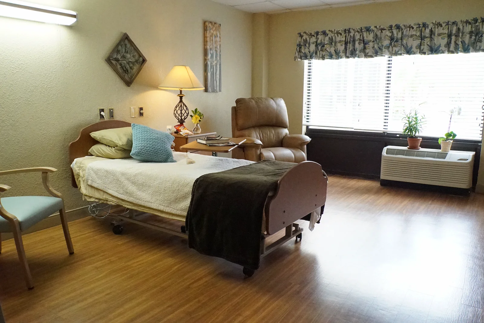 Image of Palm Garden Of West Palm Beach (5)