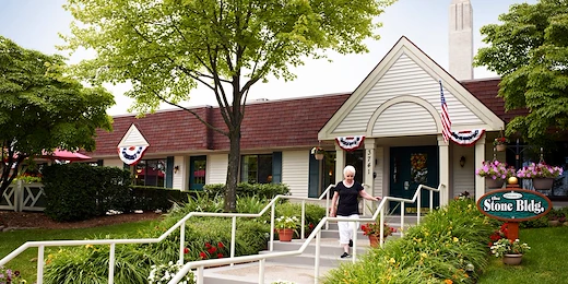 American House Stone senior living community offering independent living and respite care in Rochester Hills, MI, front exterior