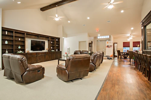 Image of BeeHive Homes of Frisco (3)