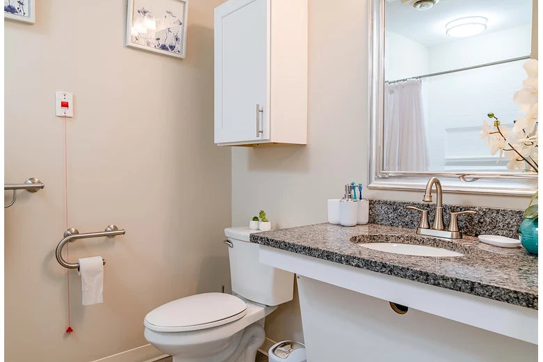Image of Benchmark Senior Living at Waltham Crossings (7)