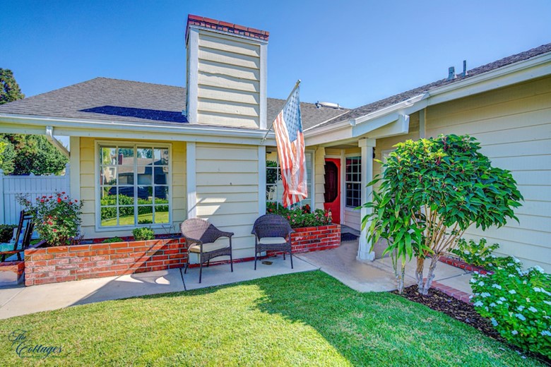 Image of Alzheimer's Orange County - Cottage 3 (3)