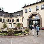 Image of Aegis Living Ravenna (1)