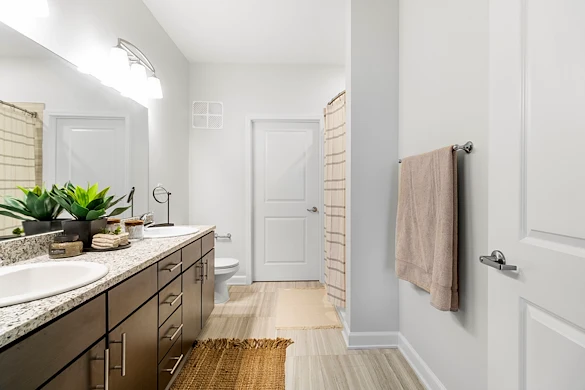 Image of Page Living at Pinnacle Hills (10)