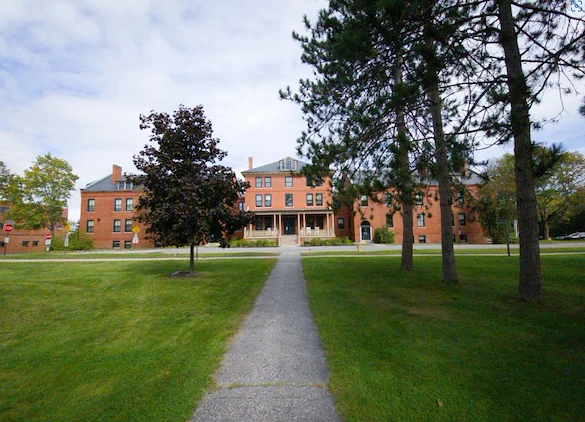 Image of Loring House Apartments (1)