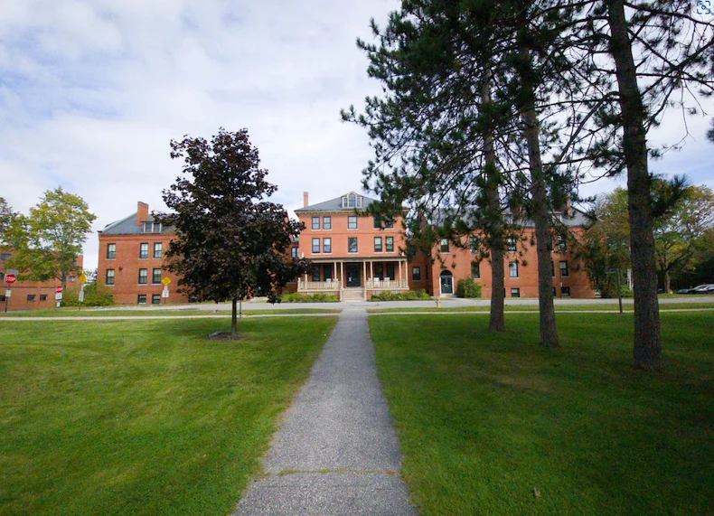 Image of Loring House Apartments (1)