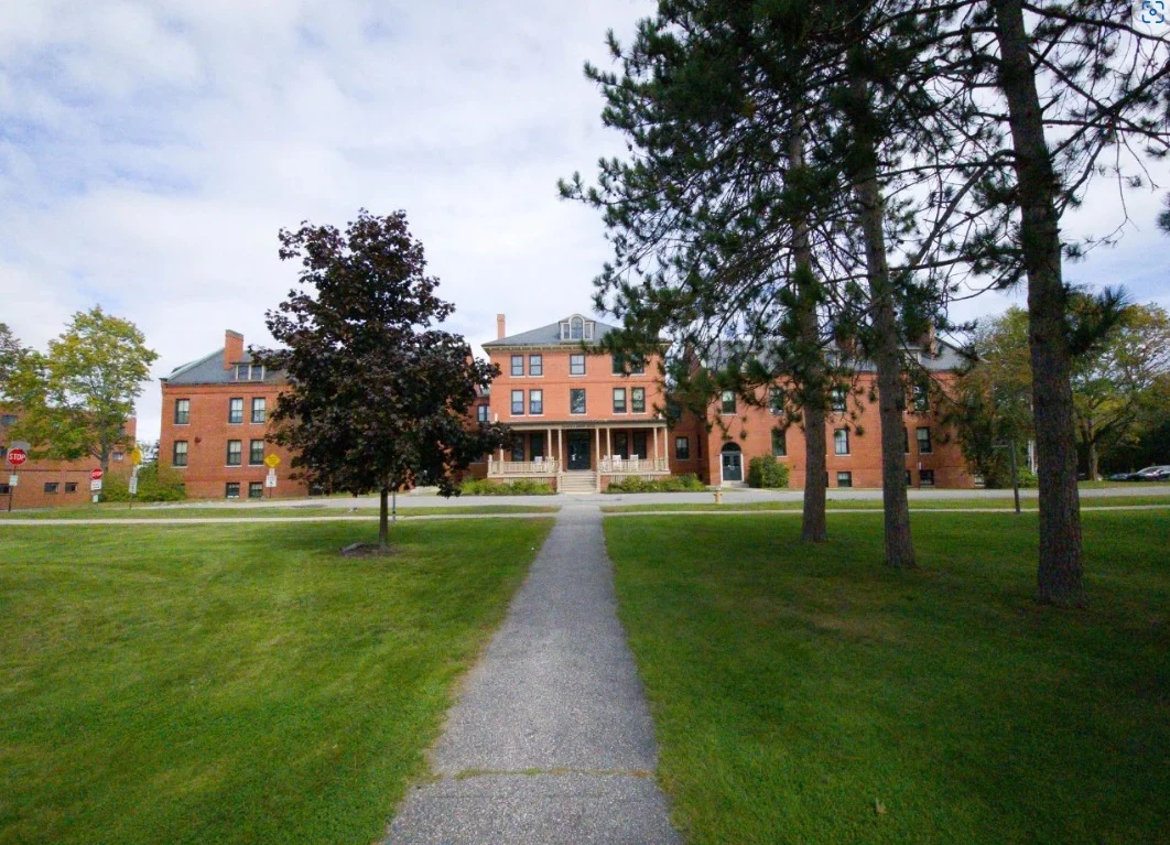 Image of Loring House Apartments (1)