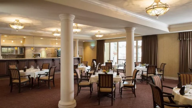 Image of Oakmont of Carmichael (3)