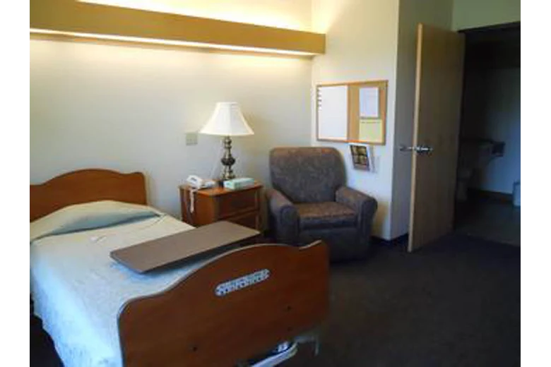 Image of Benedictine Living Healthcare New Brighton (3)