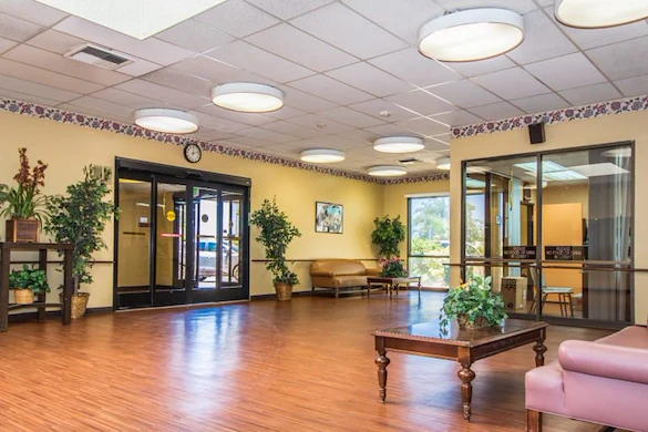 Image of Arthur McCants Manor (4)