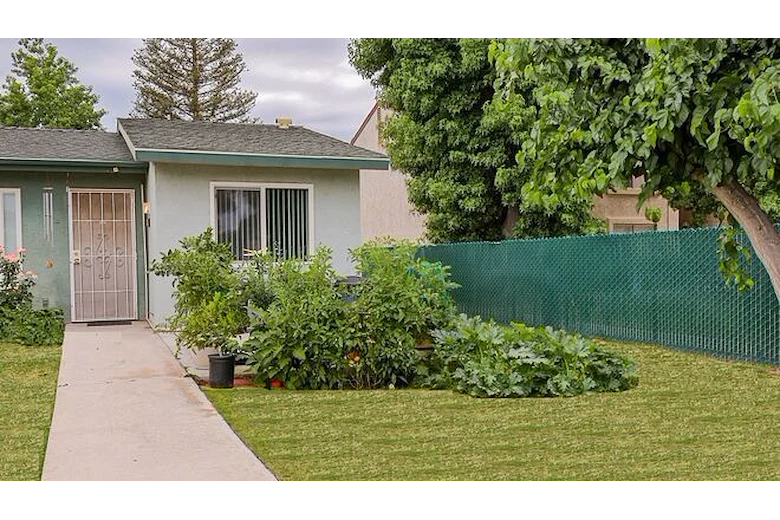 Image of Shafter Senior Manor Apartments (3)