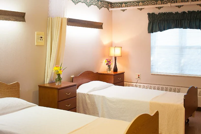 Image of Bradford Square Nursing and Rehab Center (4)