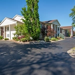 Image of Countryside Manor Assisted Living (1)