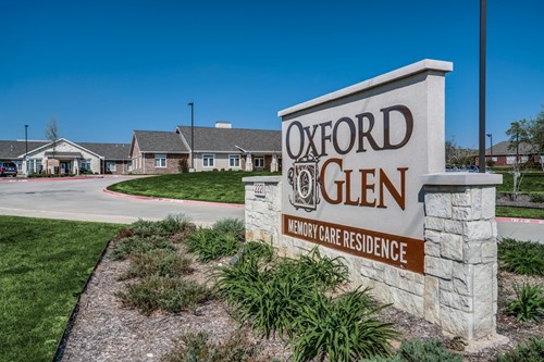 Image of Oxford Glen Memory Care at Carrollton (3)