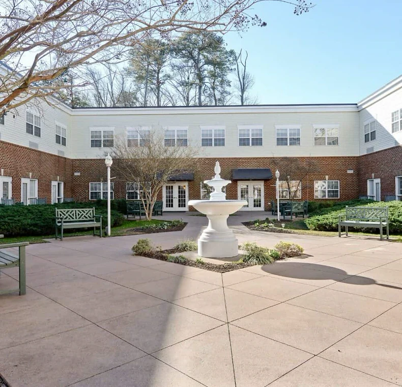 Image of The Waterford at Virginia Beach (4)