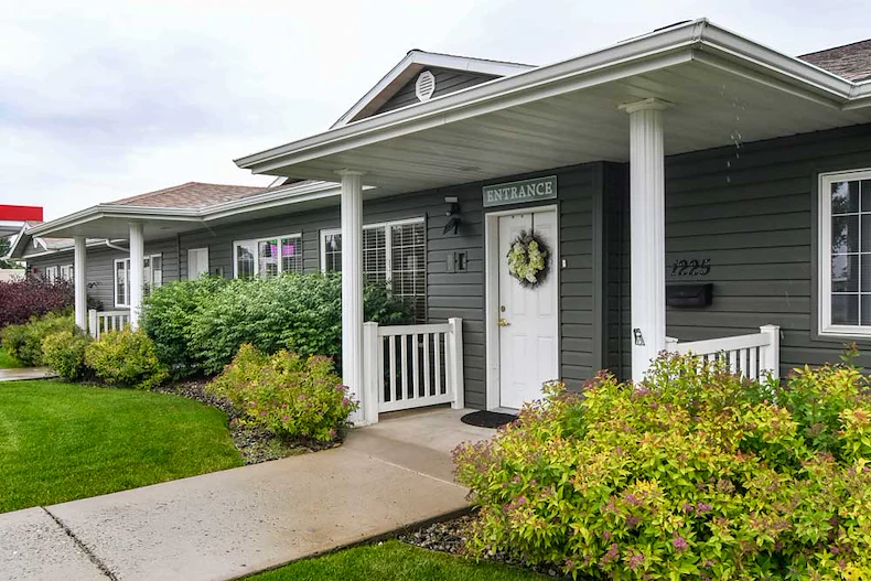 Edgewood Billings Memory Care Front Entrance