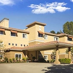 Image of Atria Santa Clarita (1)