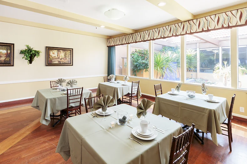 Image of White Blossom Care Center (3)