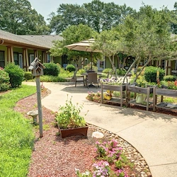 Image of Azalea Trails Senior Living (2)
