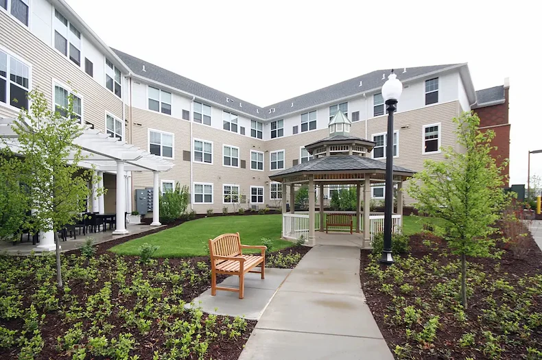 Image of Senior Living at Cambridge Heights (8)