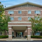 Image of Wood Glen Senior Residences (2)