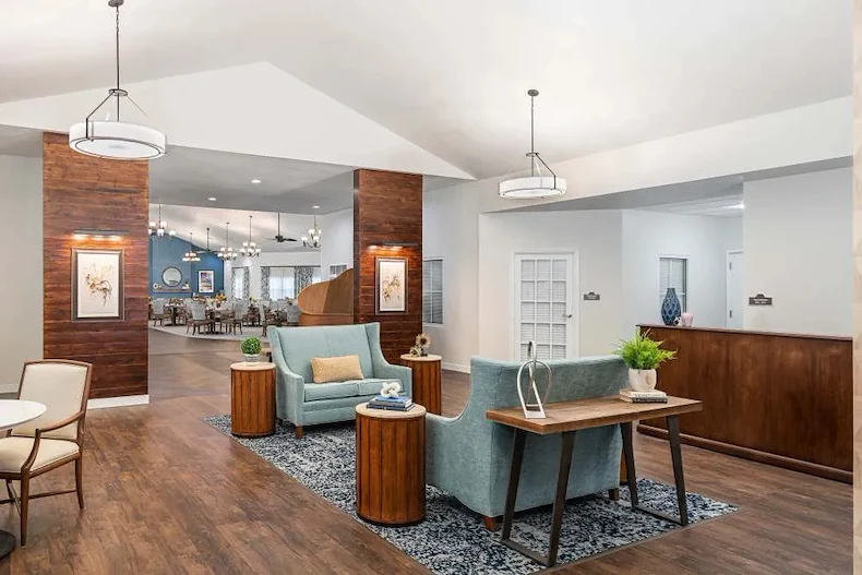 Image of Rivercrest Place (3)