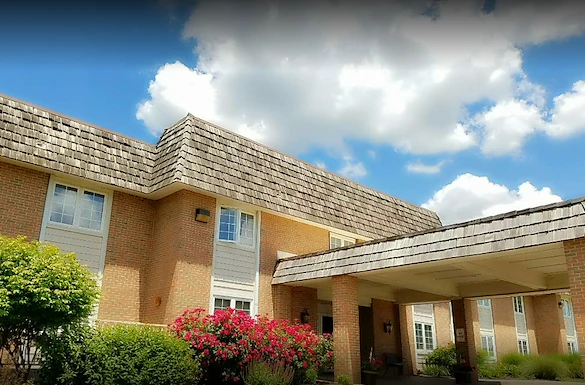 Image of Arbor Court Retirement at Alvamar (2)