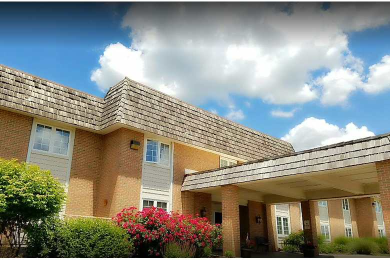 Image of Arbor Court Retirement at Alvamar (2)