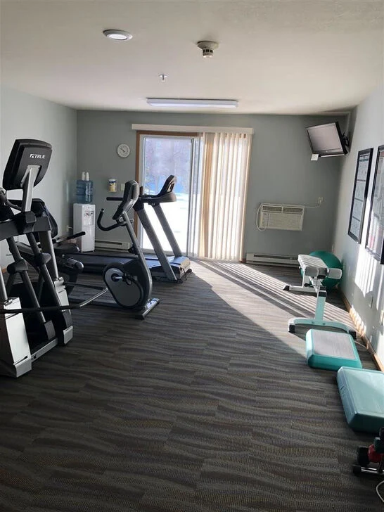 Image of Parkway Landings Seniors Apartments (8)