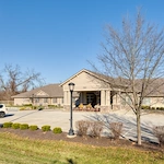 Image of Cedarhurst of Bloomington (1)