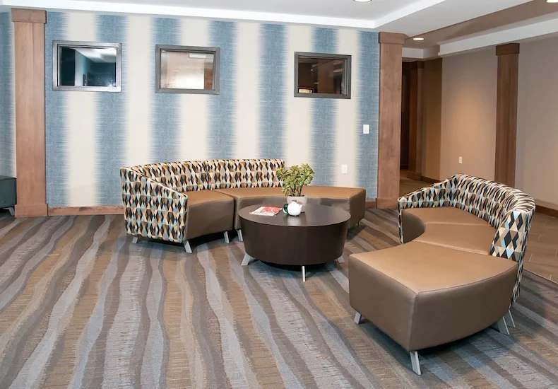 Image of The Cambric (8)