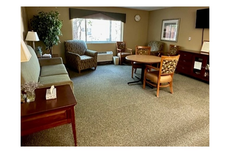 Image of Allure Of Quad Cities (4)
