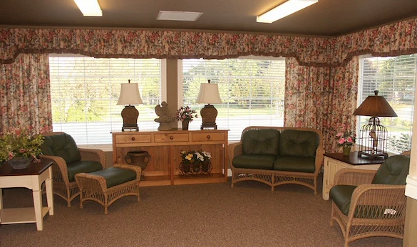 Image of Sugar Creek Alzheimer’s Special Care Center (6)