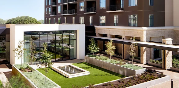 Image of Maravilla at The Domain (9)