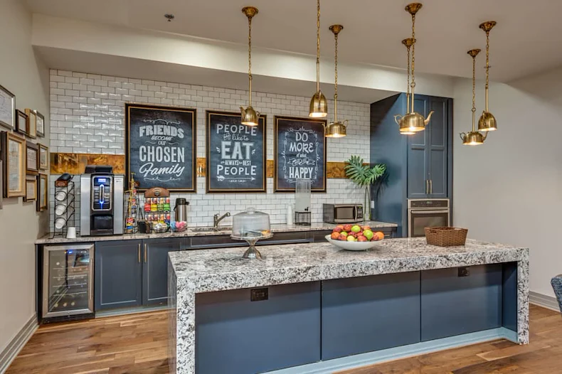 Image of Anthology of Clayton View (4)