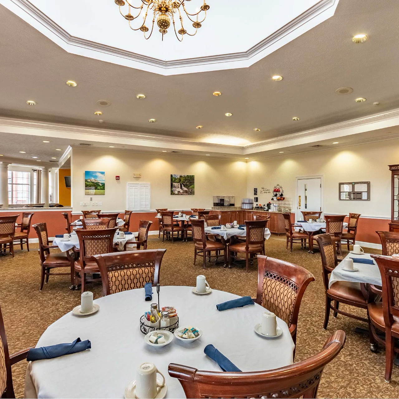 Image of Elison Independent & Assisted Living of Maplewood (3)