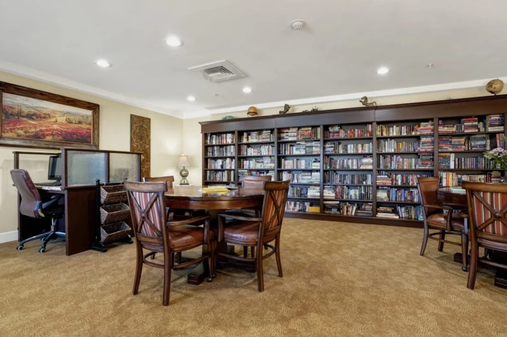 Image of The Commons at Elk Grove (5)