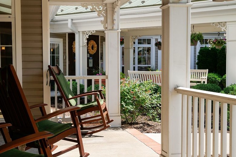 Image of River Oaks (2)