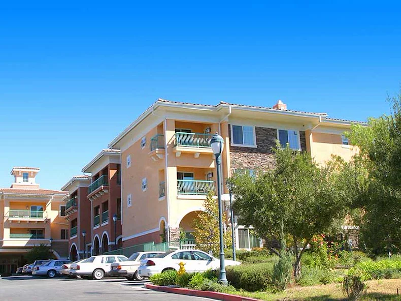 Image of Atria Grand Oaks (1)