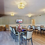 Image of Savant of Burbank East (3)