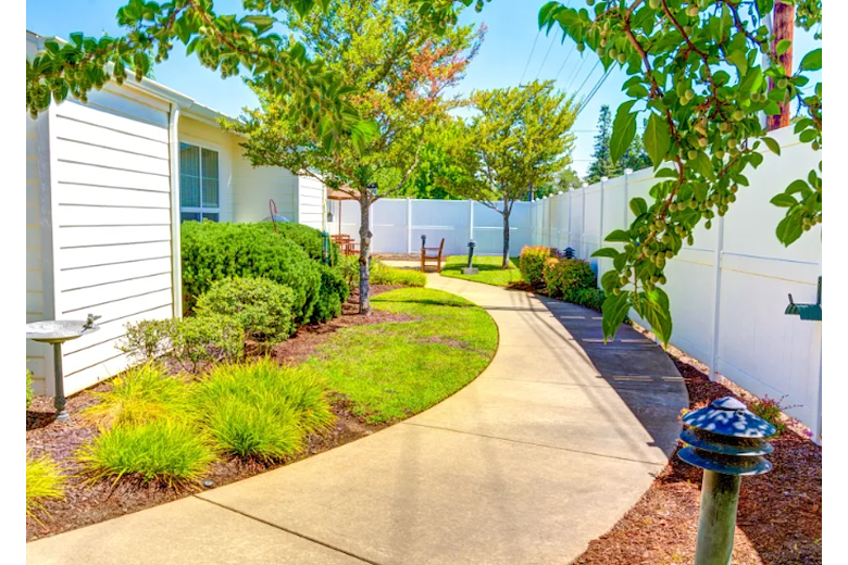 Image of Callahan Court Memory Care (8)