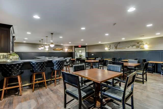 Image of Summit at Glenwyck (3)