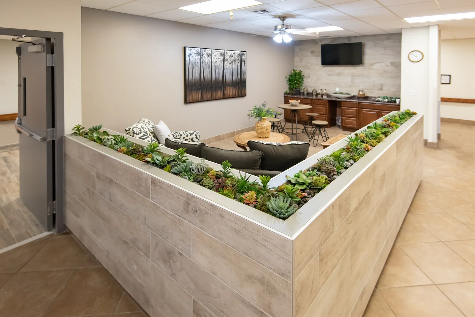 Image of Life Care Center Of Paradise Valley (7)