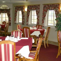 Image of Assisted Living at Miller's Merry Manor Wakarusa (5)
