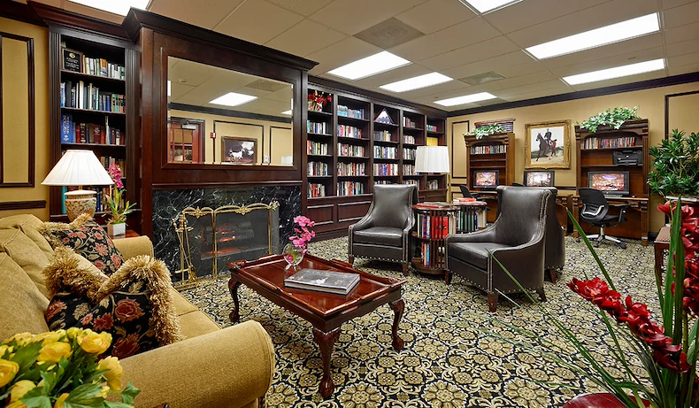 Image of The Palace Suites (6)