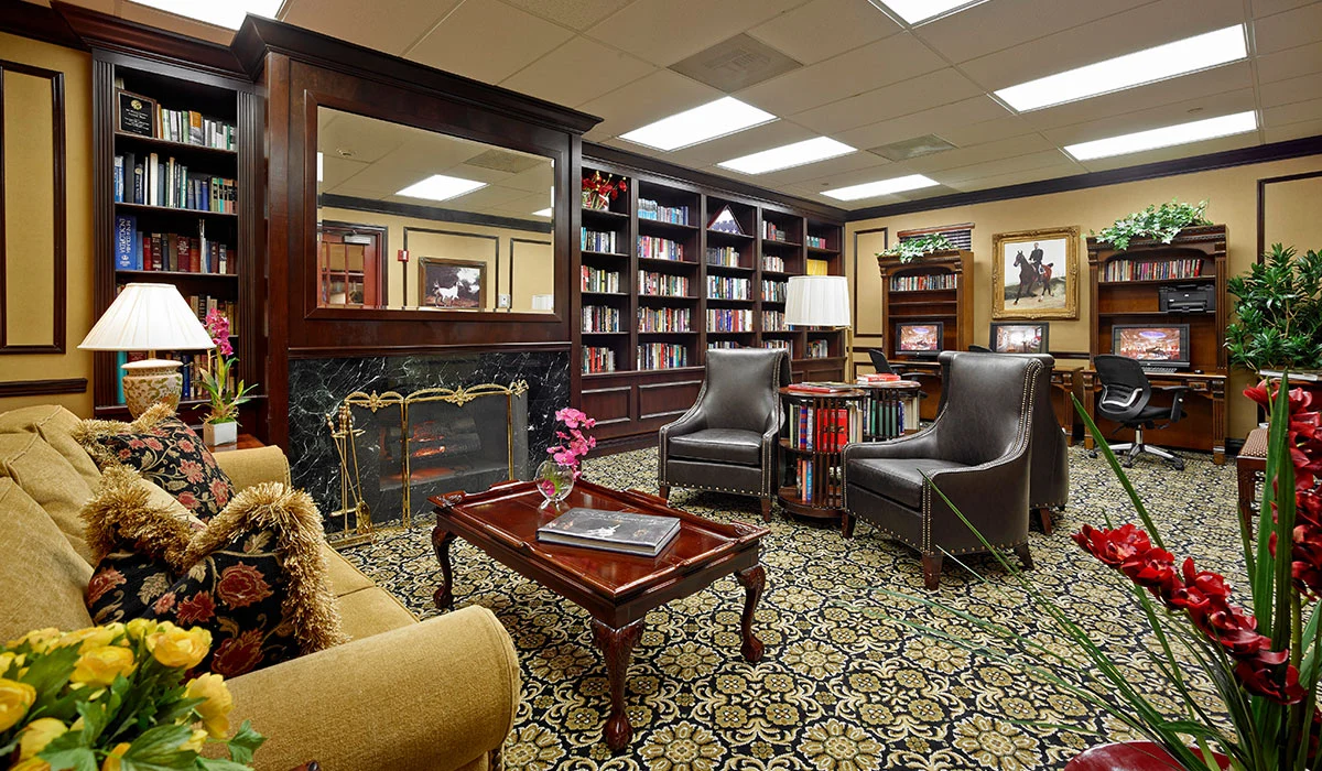 Image of The Palace Suites (6)