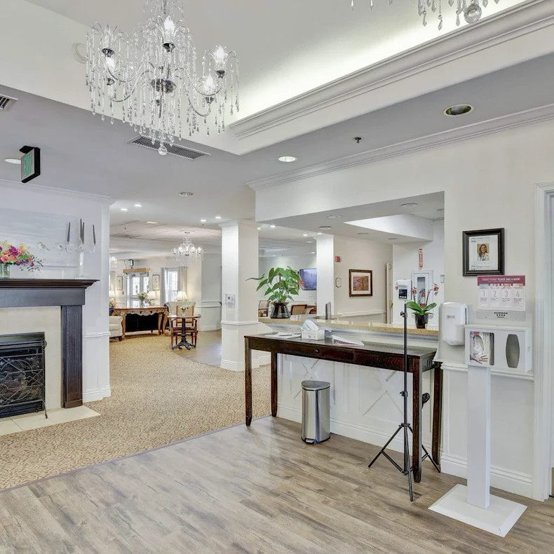 Image of Bayshire Torrey Pines Senior Living (7)