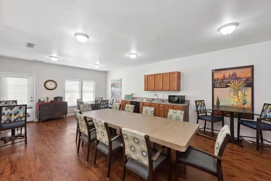 Image of Riviera Senior Living (7)