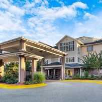 Image of The Woods at Holly Tree Gracious Retirement Living (1)